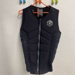 LiquidForce Ghost vesta M