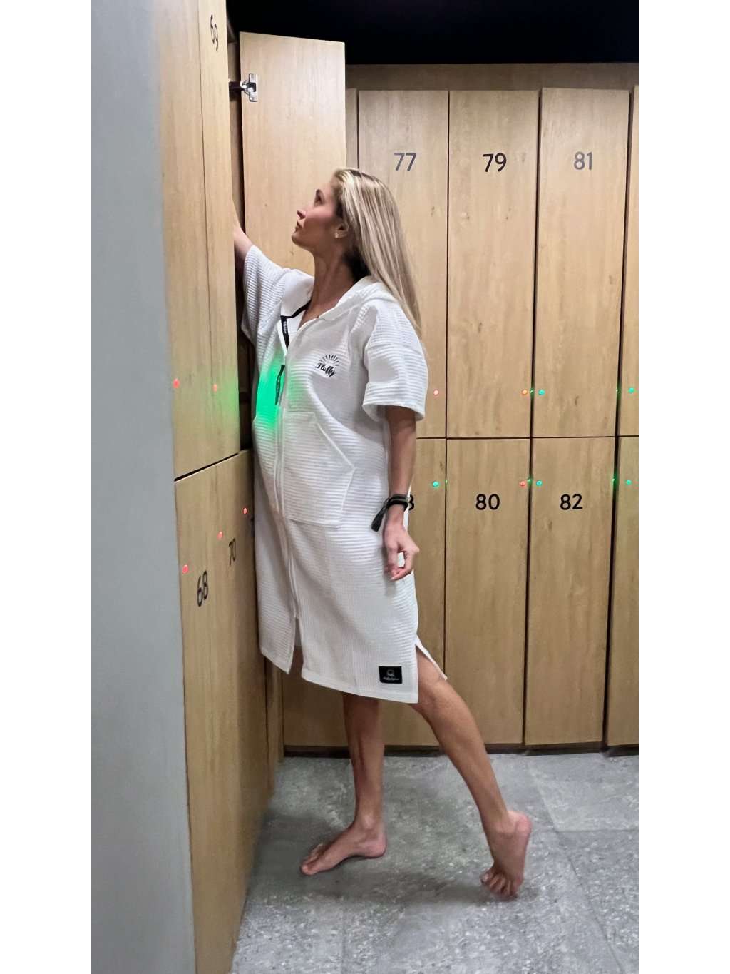 901-1_hot-zip-sauna-limited-vafle-ruzova-ponco.jpg